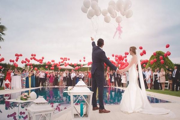 Comment répartir les invités entre la famille du marié et la famille de la mariée ?
